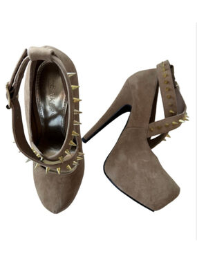 NEW Super High Platform Spiked Heels Tan Faux Suede size 7